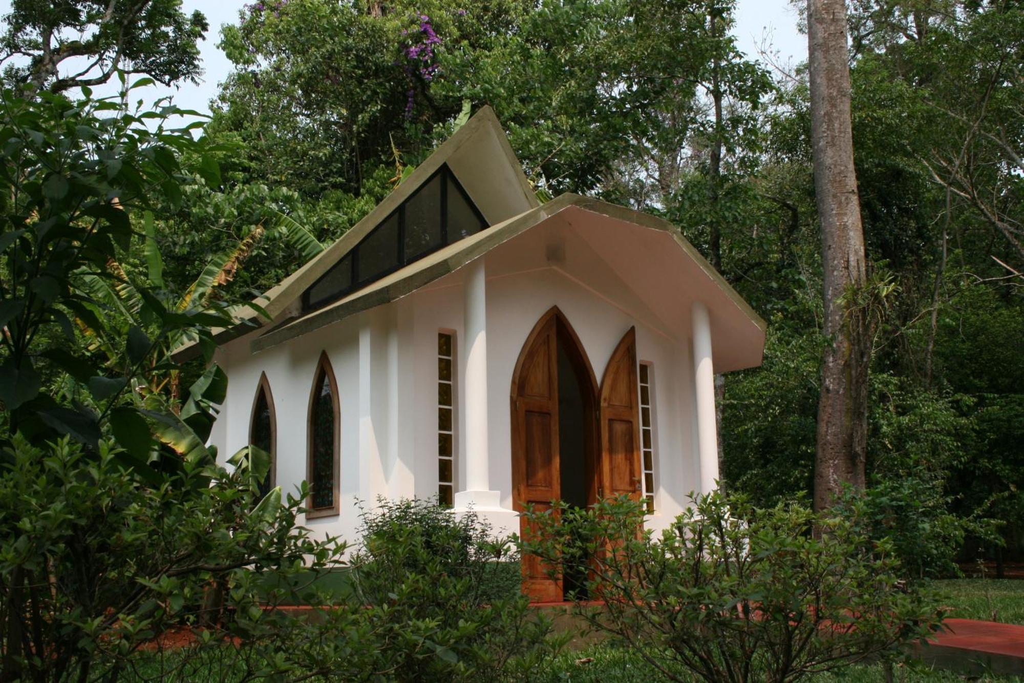 Orquideas Hotel & Cabanas Puerto Iguazu Exterior photo