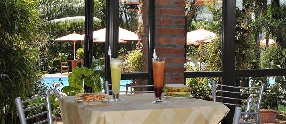 Orquideas Hotel & Cabanas Puerto Iguazu Exterior photo