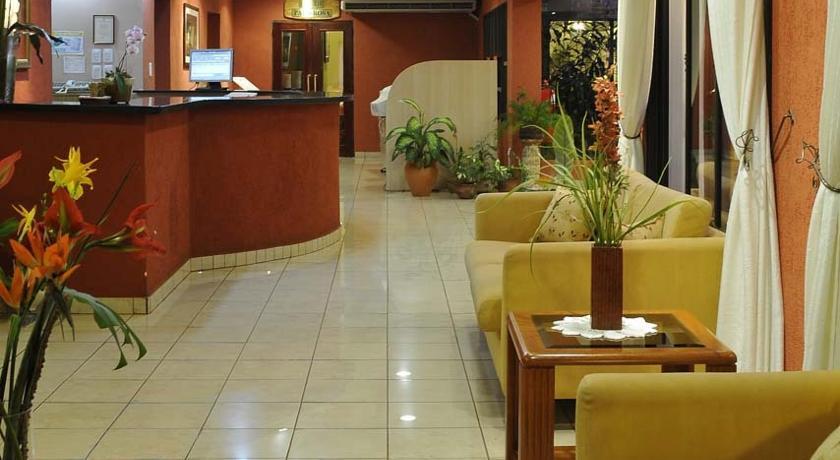Orquideas Hotel & Cabanas Puerto Iguazu Exterior photo